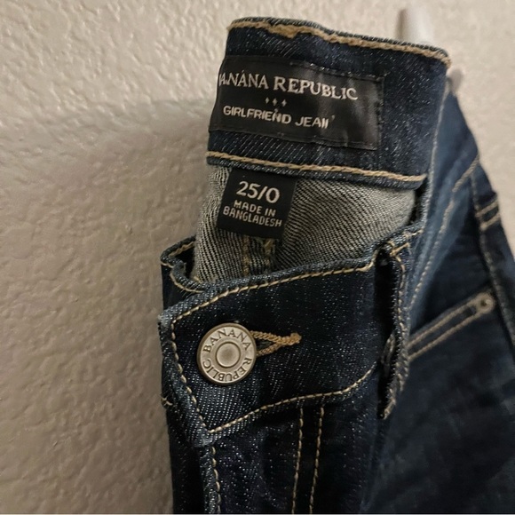 Banana Republic Girlfriend jean - Picture 5 of 6
